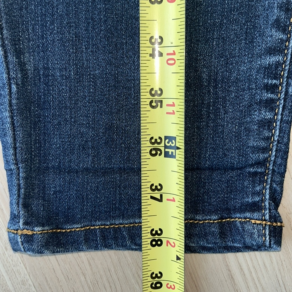 Judy Blue Women's Relaxed Straight Leg Blue Jeans Jr 11/30 Classic Casual - Picture 13 of 15